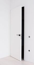 Межкомнатная дверь Дера Invisible cкрытого монтажа алюм. кромка с 2-х сторон